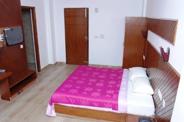 Neelgiri Resort, Kasauli 2